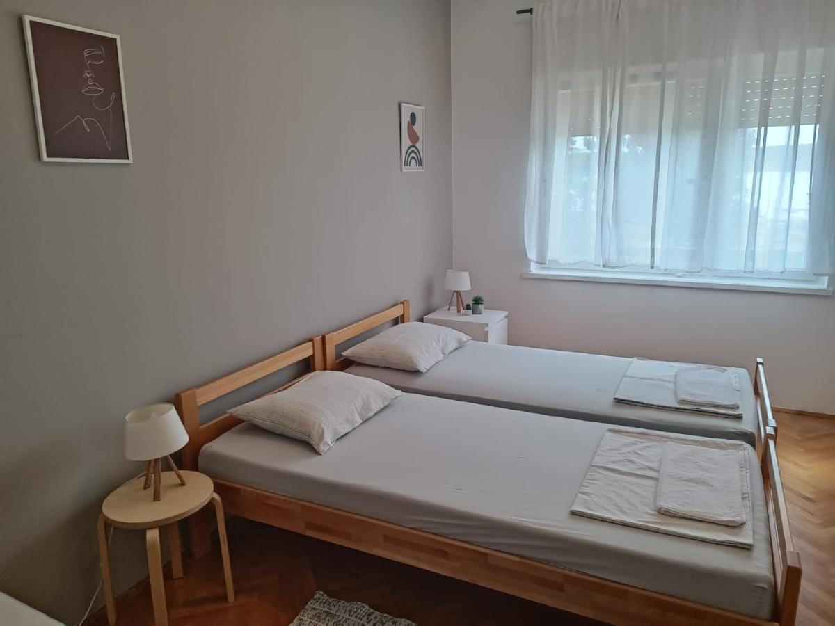 Apartman Simac Okrug Gornji Трогир Экстерьер фото